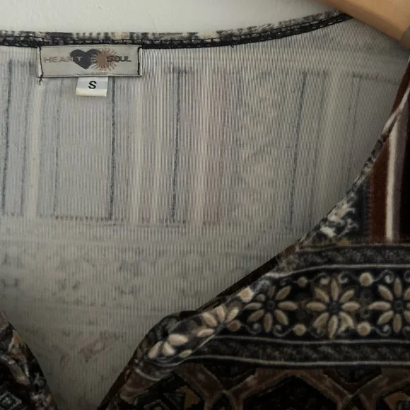 Vintage Y2K Velvet Paisley Bell Sleeve Heart Soul Top Sz S - Picture 2 of 4